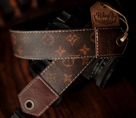 louis vuitton camera strap